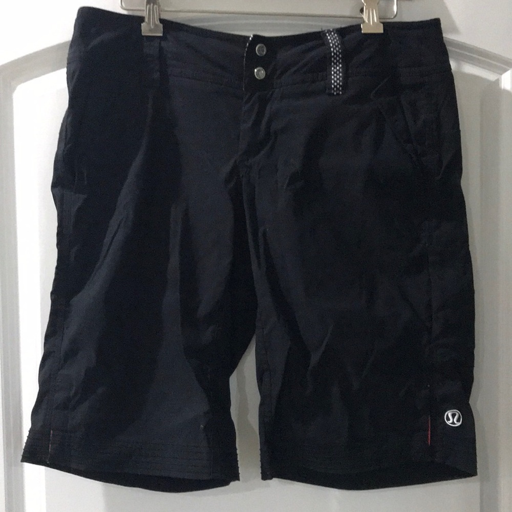 Lululemon adventure shorts